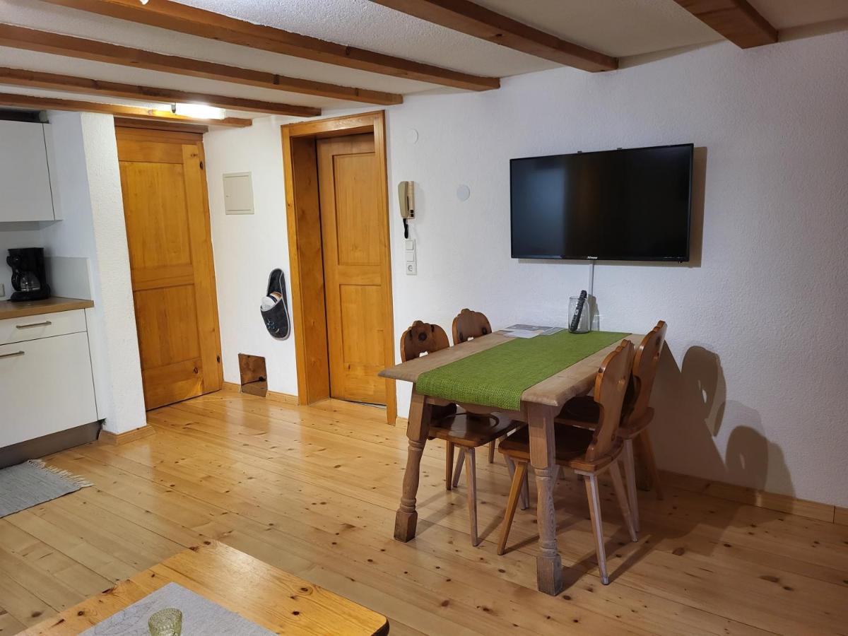 Sunnaschi Appartements - Wohnungen Oder Gesamt Als "Huette" 拉特恩斯 外观 照片