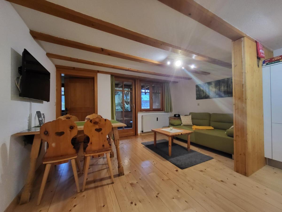 Sunnaschi Appartements - Wohnungen Oder Gesamt Als "Huette" 拉特恩斯 外观 照片