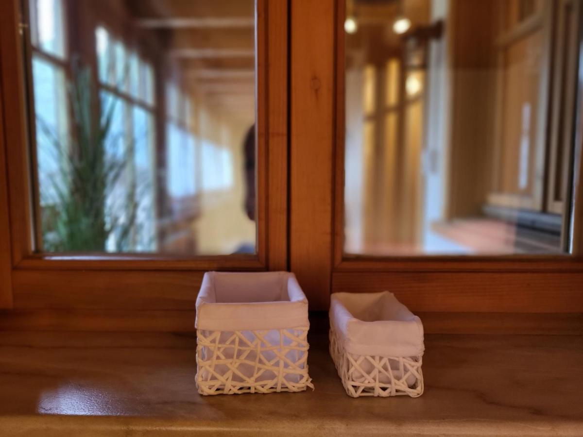 Sunnaschi Appartements - Wohnungen Oder Gesamt Als "Huette" 拉特恩斯 外观 照片