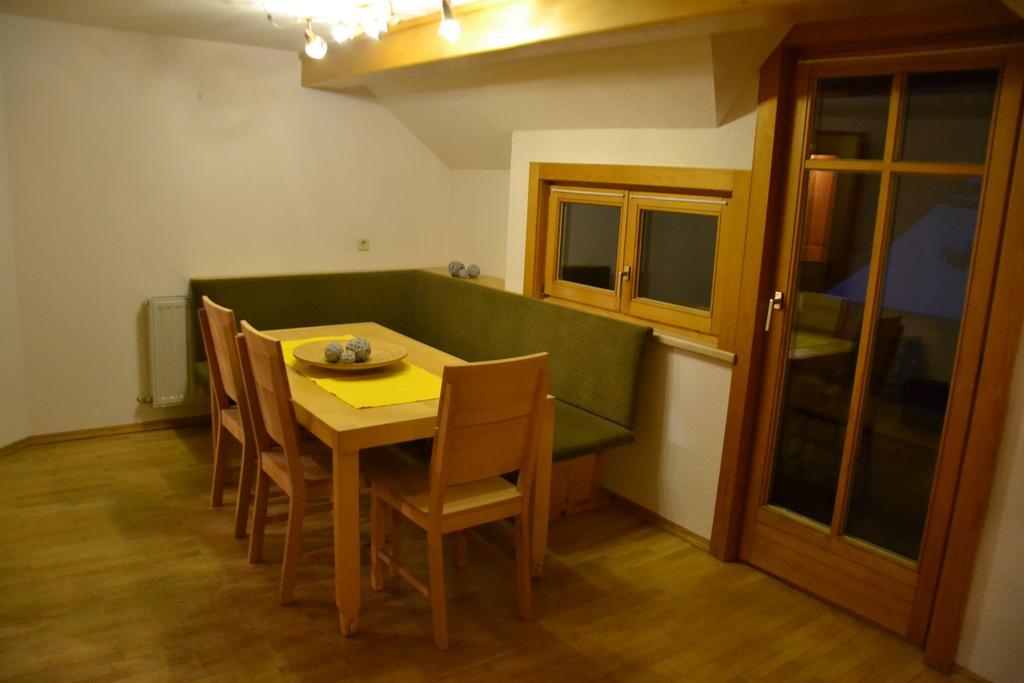 Sunnaschi Appartements - Wohnungen Oder Gesamt Als "Huette" 拉特恩斯 外观 照片